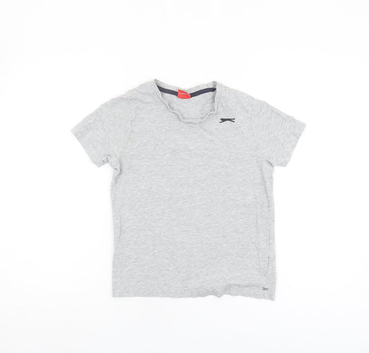 Slazenger Boys' Grey T-Shirt Size 9-10 Basic Casual Wear