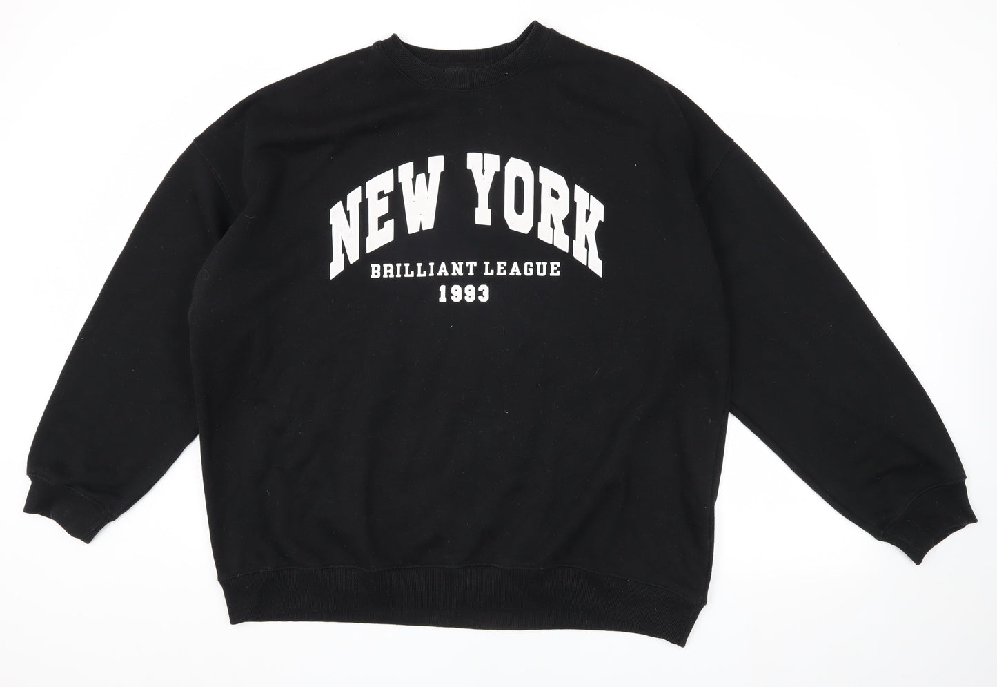 Bershka Men's Black Pullover Sweatshirt L