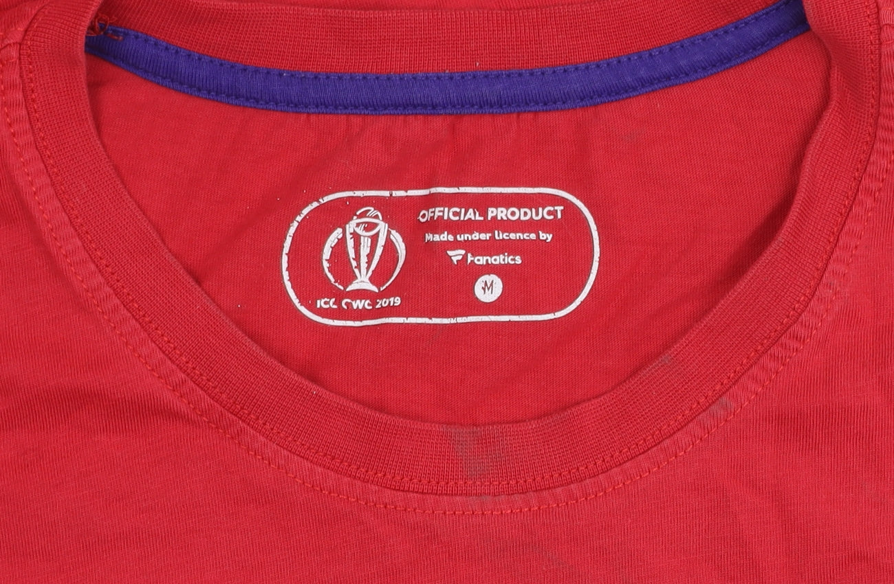 Fanatics Men's Red Sports T-Shirt Medium