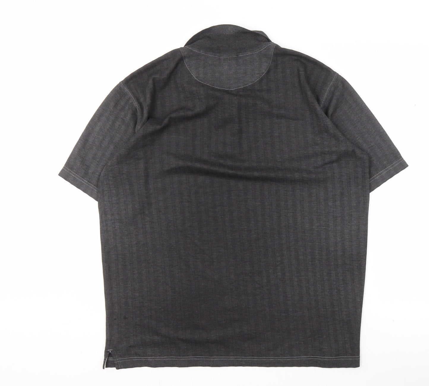 Umbro Men's Grey Polo Shirt L Collared Casual Logo