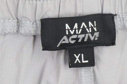 Man Men's Grey Jogger Trousers XL with Pockets