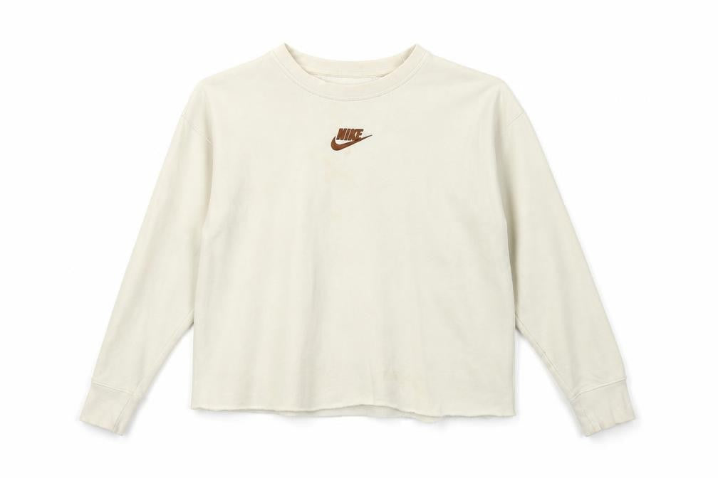 Front view of Nike girls’ ivory xl pullover sweatshirt long sleeve casual