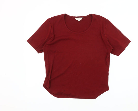 Lakeland Women's Red Basic T-Shirt Size 14