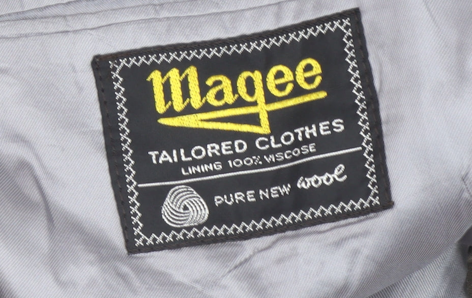 Magee Men’s Grey Wool Blazer, Size 40R, Formal Attire