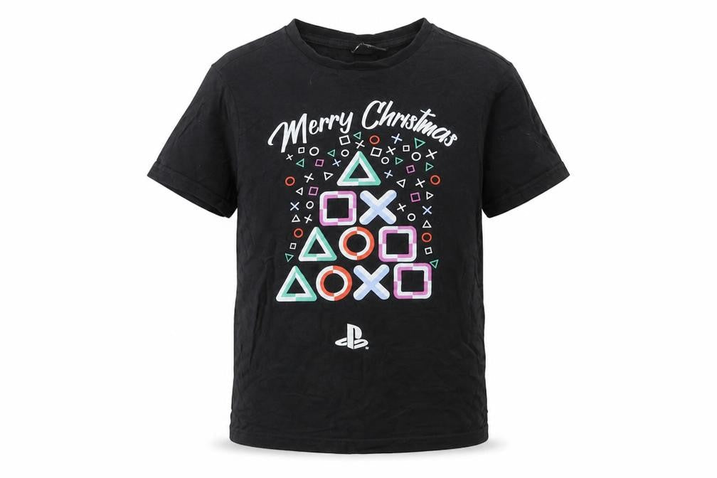 Front view of Fashion UK boys’ black christmas playstation t-shirt 6-7 years