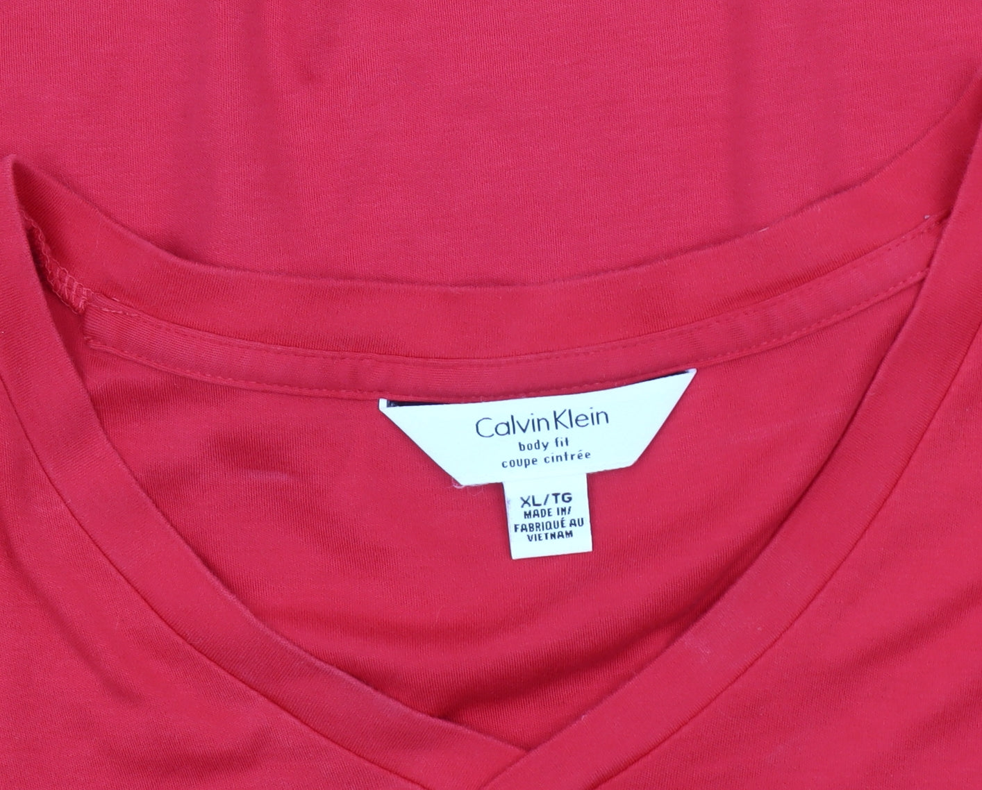 Calvin Klein Men's Red V-Neck T-Shirt XL