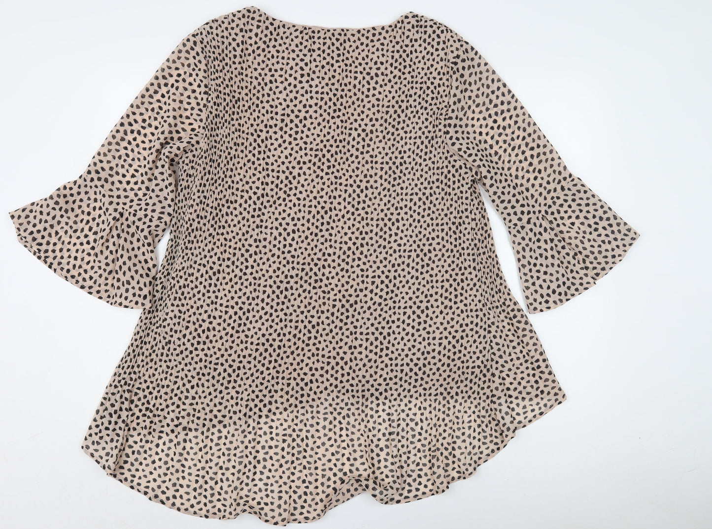 Izabel London Women's Beige Animal Print Top