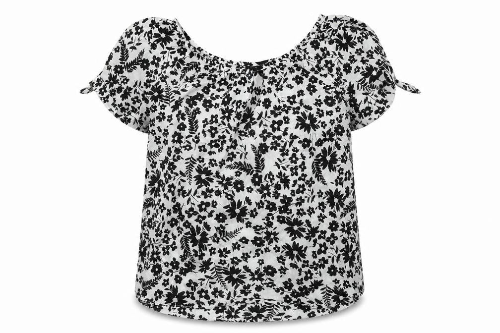 Yessica Women's Black Floral Blouse Size 16