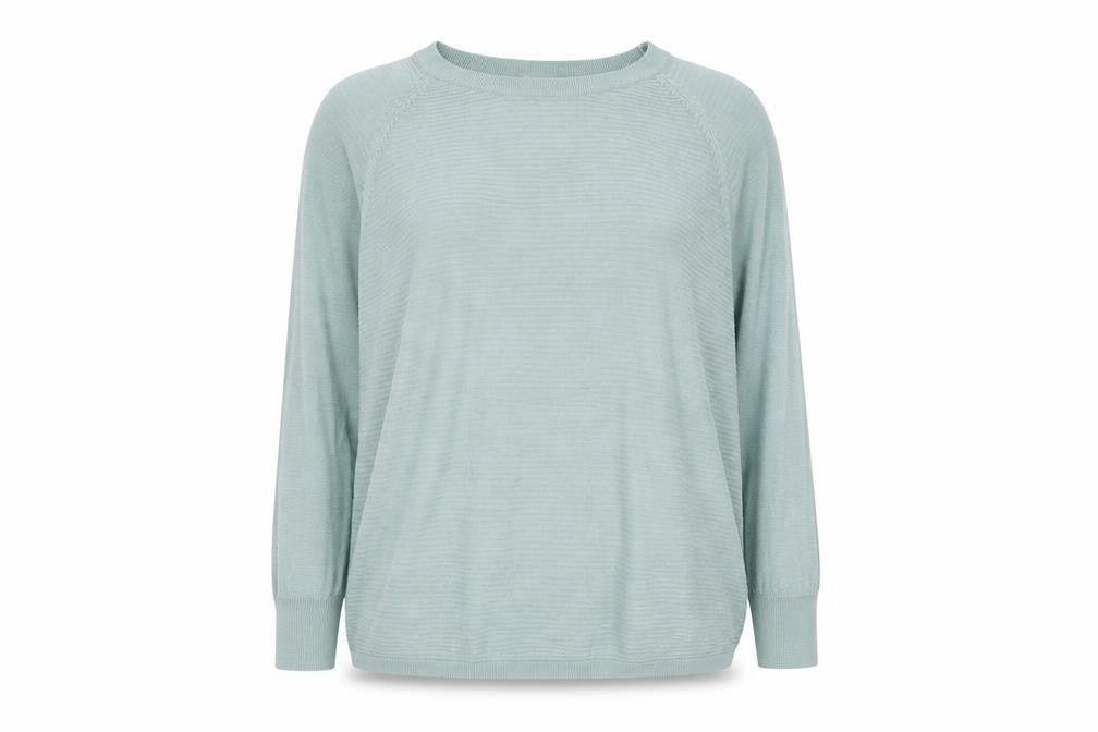 Front view of Jacqueline de Yong Women's Blue Crew Neck jumper L