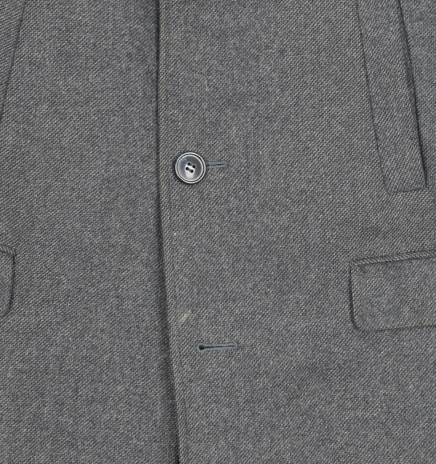 Mario Conti Men’s Grey Coat Size 50 Button Accent