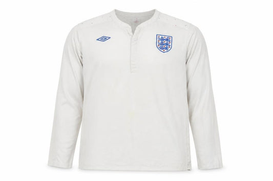 Umbro Men's White Football Jersey Size 48