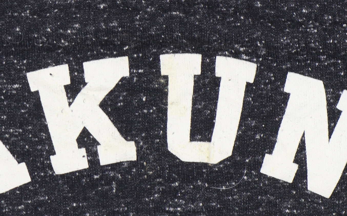 Disney Women’s Black 'Hakuna Matata' Sweatshirt Size 18