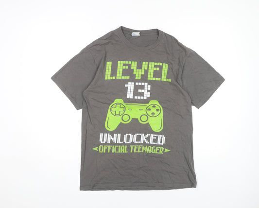 Port & Company Teens Grey Medium Gaming T-Shirt