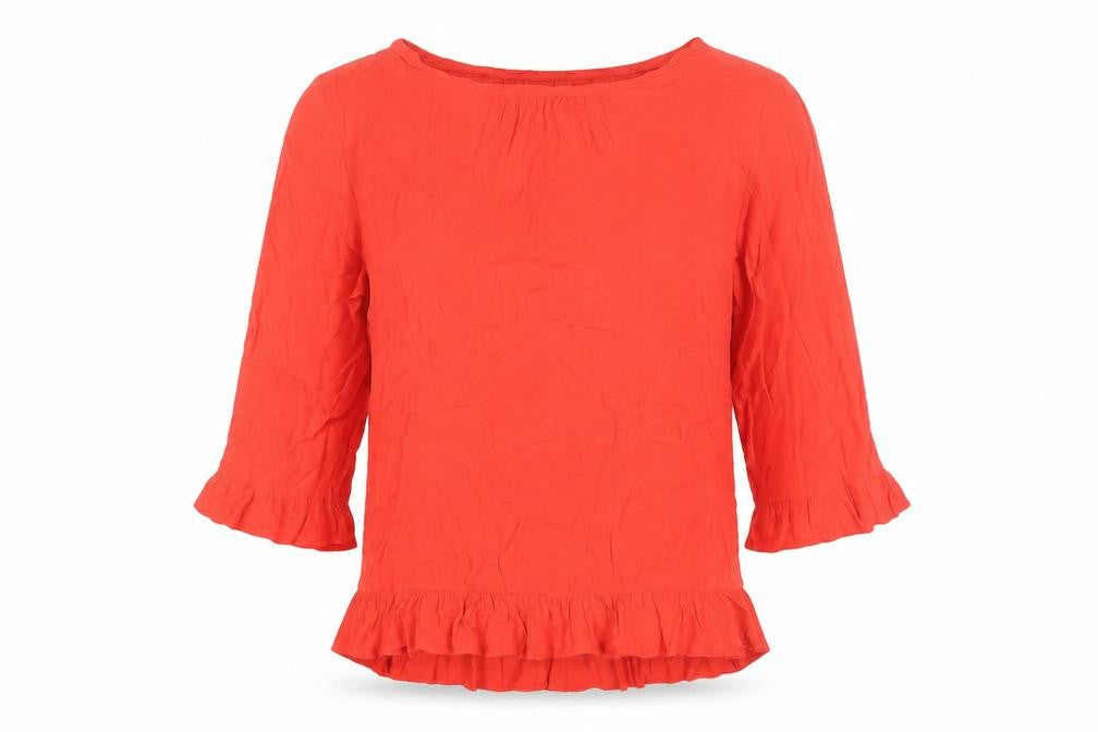 Front view of Gap Women’s Red 3/4 Sleeve Pullover Top M