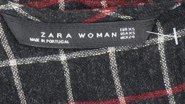 Zara Women's Black Checked Jumper XS