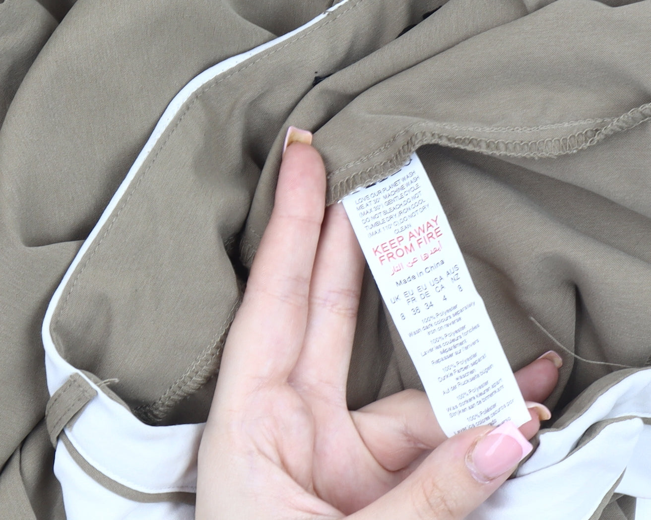 PrettyLittleThing Beige Wide-Leg Trousers Size 8