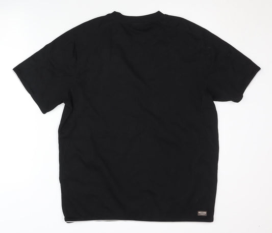 Umbro Men's Black T-Shirt L Gym Solid Logo Crew