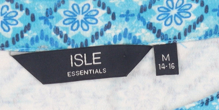 Isle Essentials Women's Blue Geometric T-Shirt