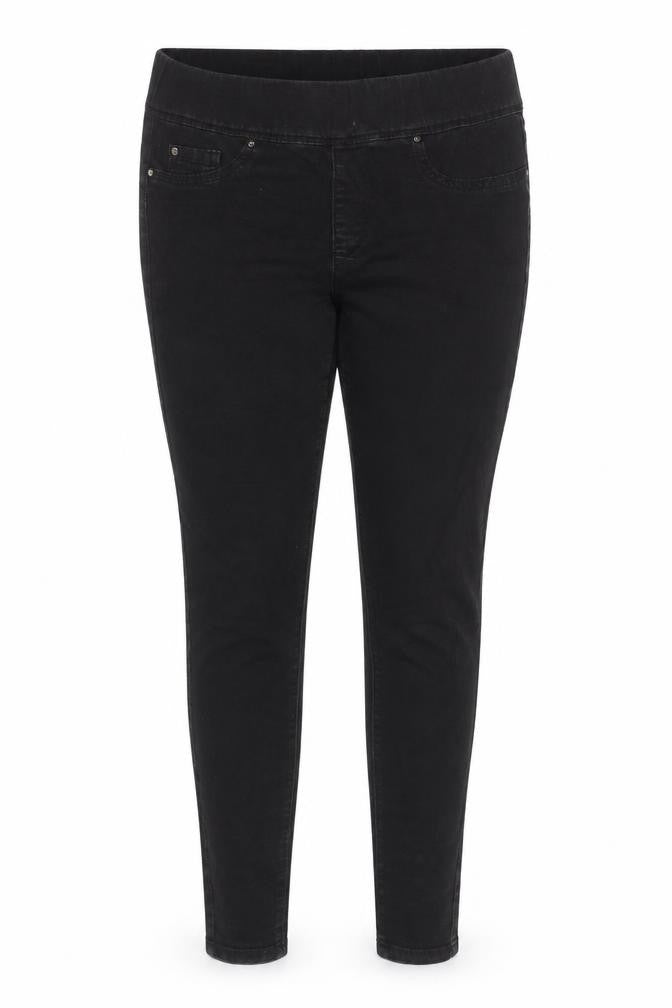 Front view of Denim Co. Women's Black Skinny Jeans, size 10