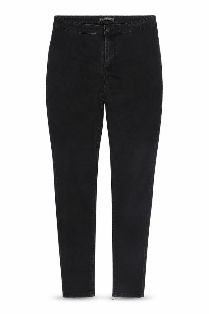 Front view of Denim Co. Women's Black Skinny Jeans, Medium, Stretch Denim