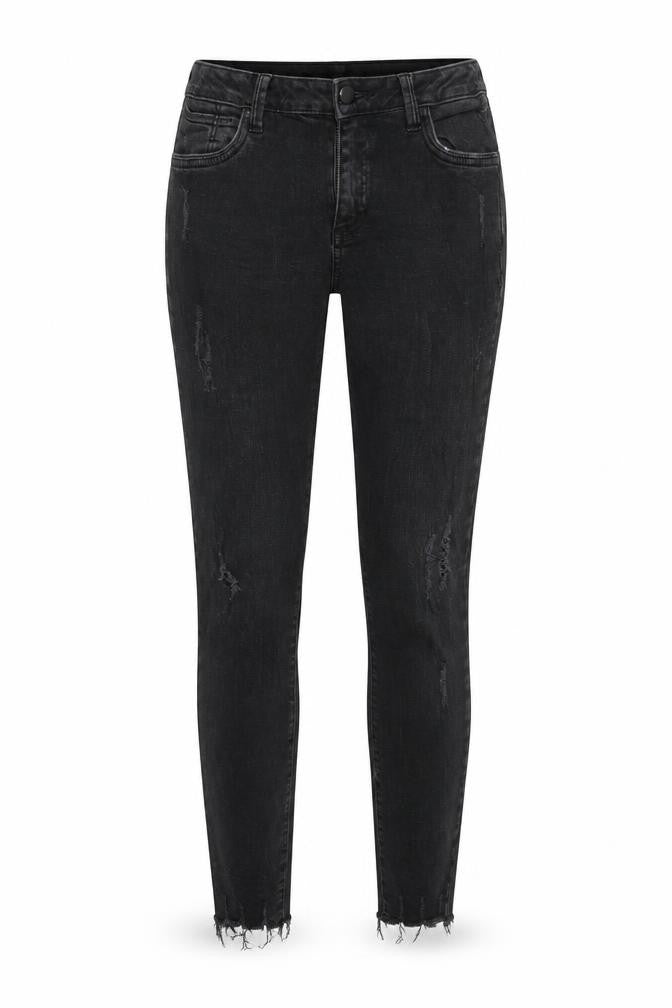 Front view of Denim Co. Women's Black Skinny Jeans, size 10