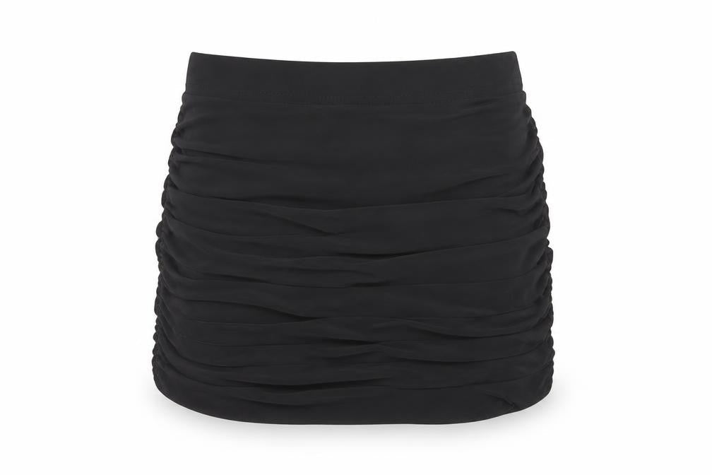Front view of PRETTYLITTLETHING Black Skirt Women's, size 4