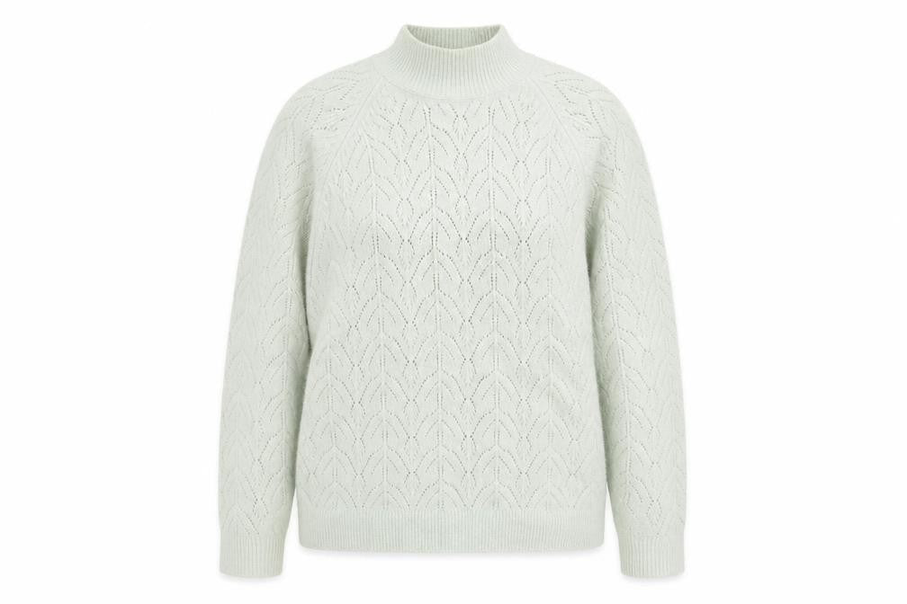 Front view of Uniqlo Women's Ivory Geometric jumper L
