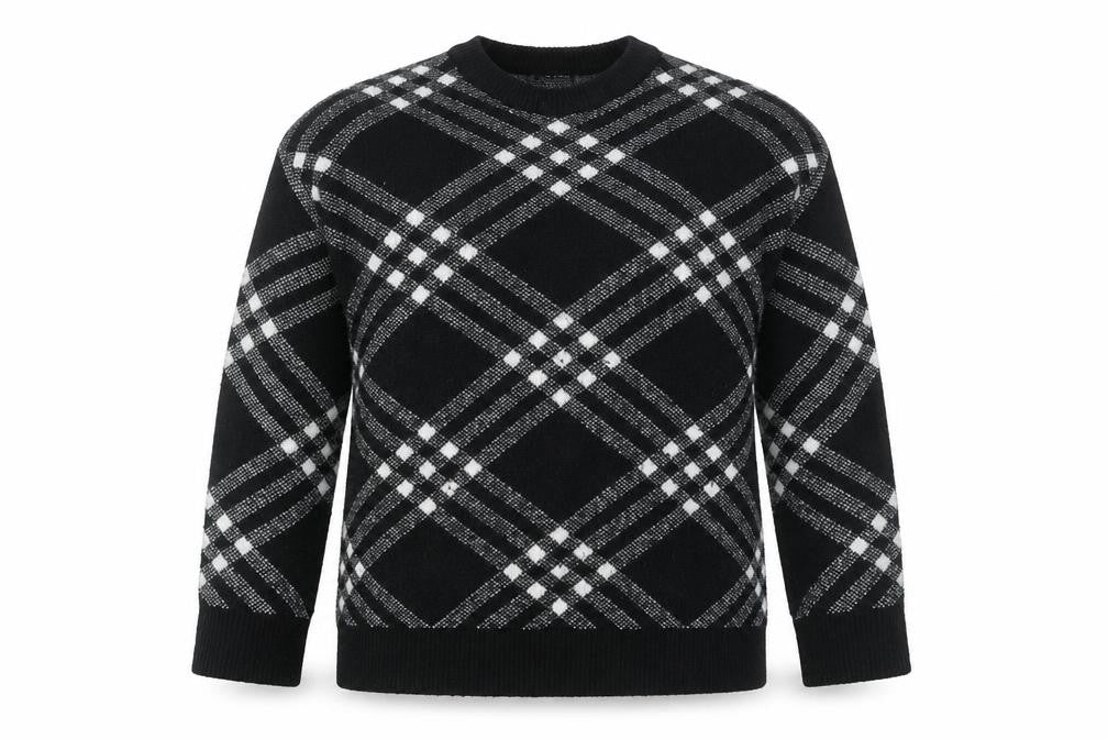 Front view of New Look Women's Black Check jumper M