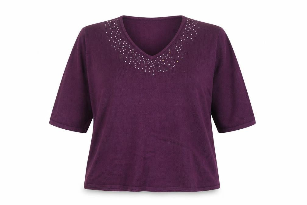 Front view of Bonmarché Women's Purple V-Neck jumper XL