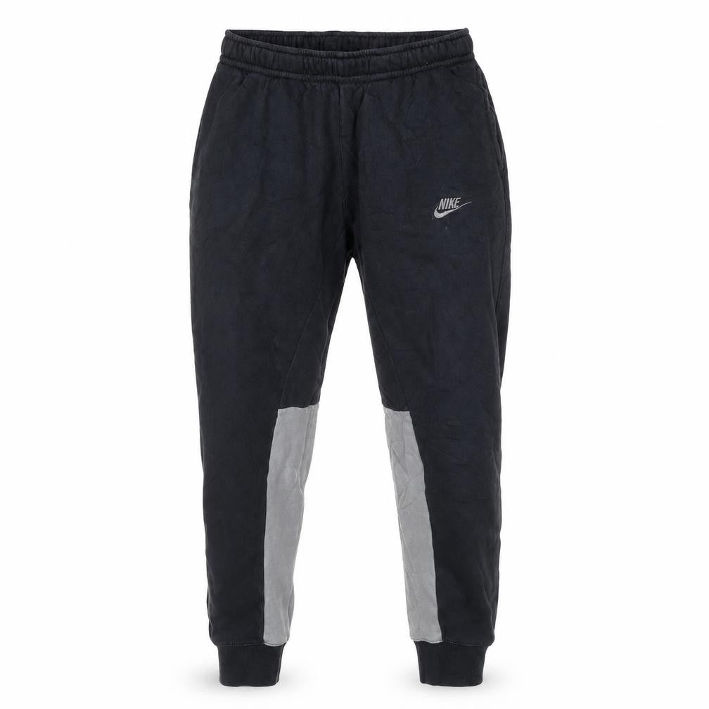 Front view of Nike Men's Black Jogger Trousers, M