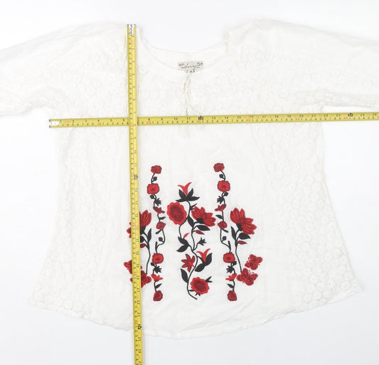 Lavana Women's White Floral Embroidered Blouse M