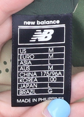 New Balance Men's Green Camouflage M Windbreaker Jacket Hiking Running
