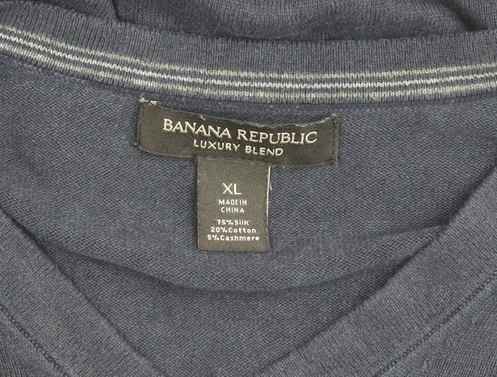 Banana Republic Men’s Blue XL V-Neck Silk Cotton Cashmere Jumper