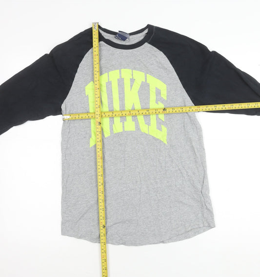 Nike Men’s Grey Black 3/4 Sleeve Logo Graphic T-Shirt Size M