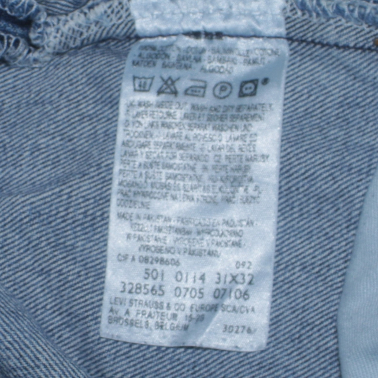 Levi's 501 Men's Blue Denim Straight Leg Jeans W31 L32