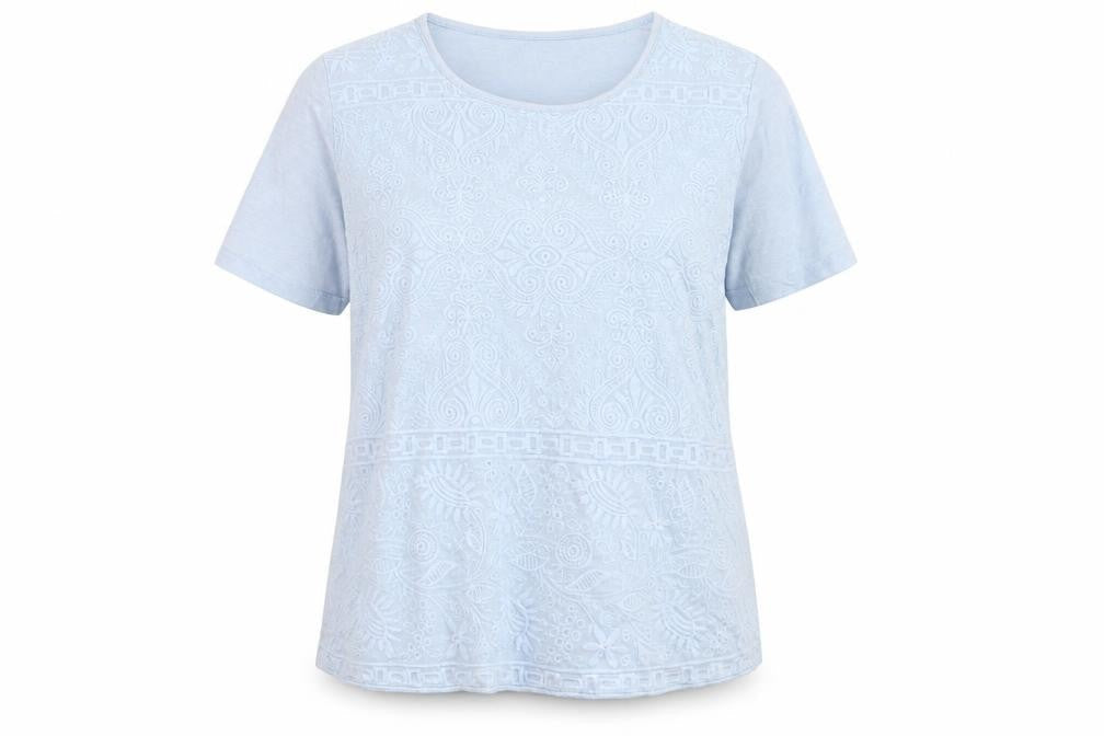 Isle Essentials Women Blue Cotton Embroidered T-Shirt Size 14