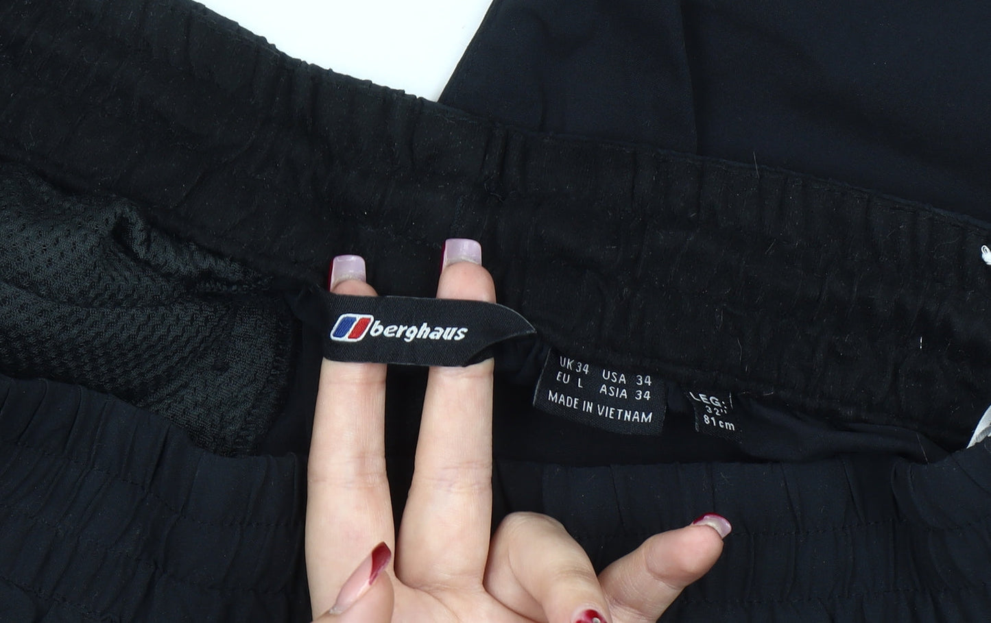 Berghaus Men’s Black Cargo Trousers L 34W 32L Outdoor Travel