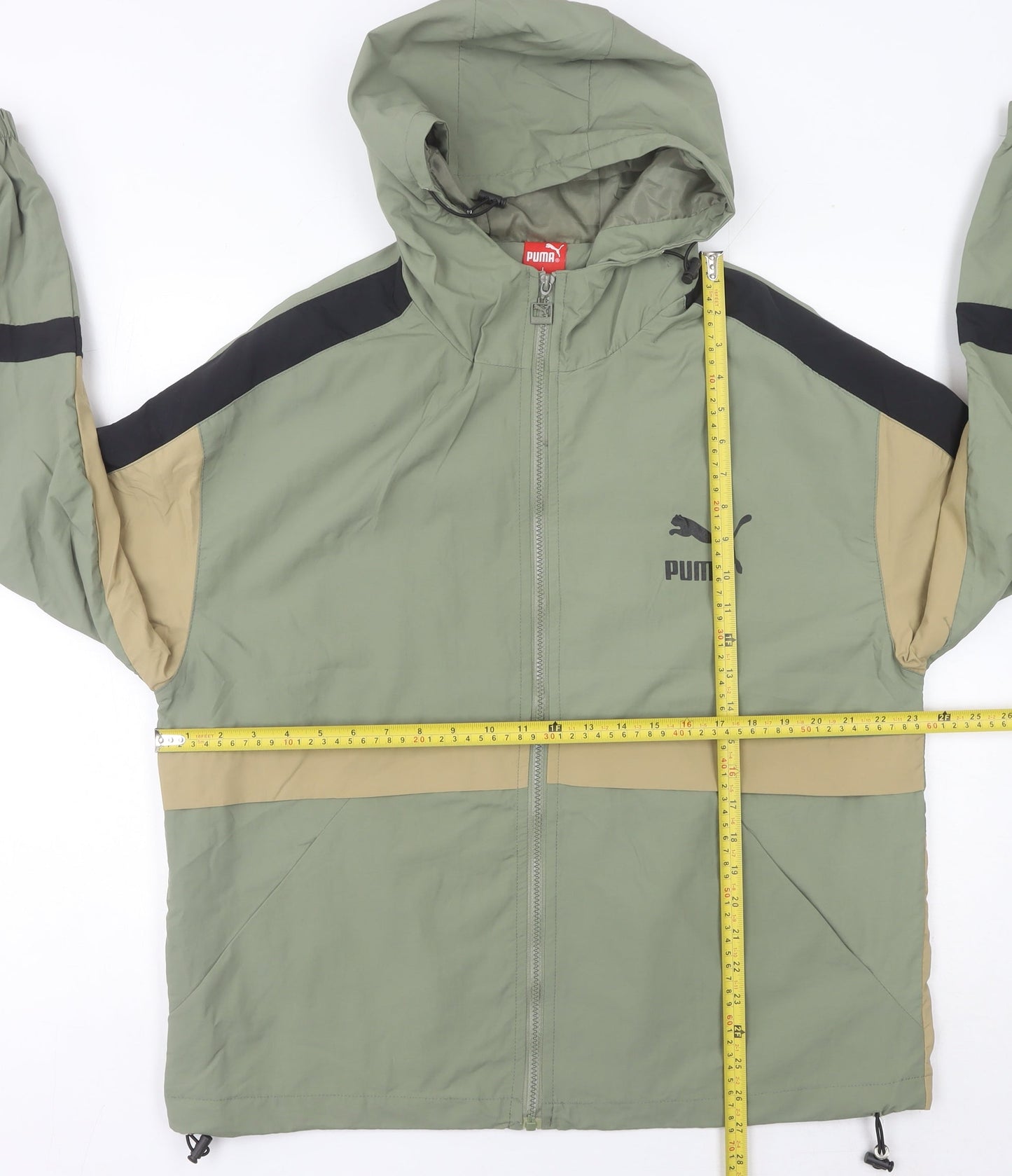 Puma Men’s Green Windbreaker Jacket Hooded M Regular Fit