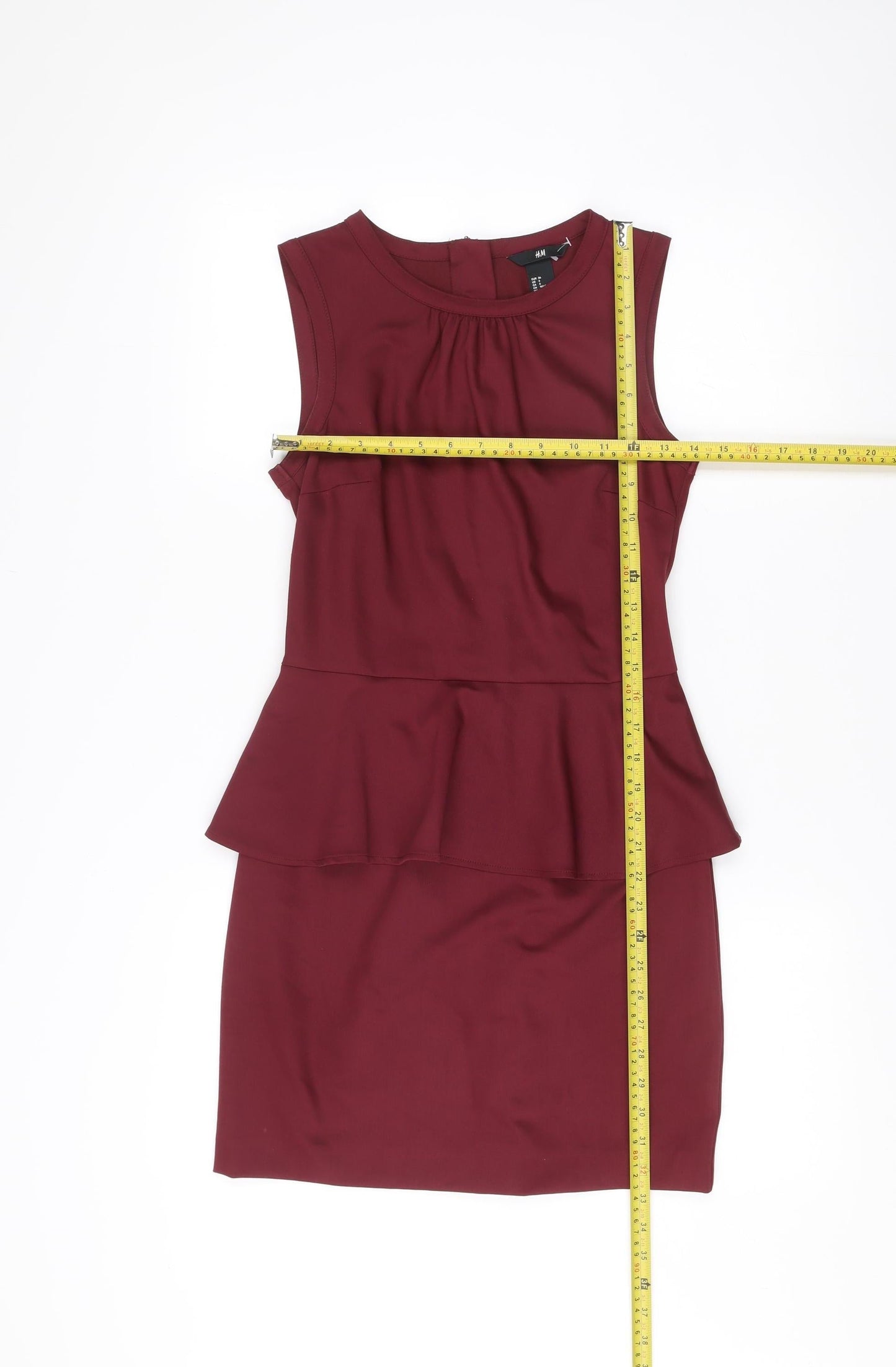 H&M Women’s Red Sheath Dress Size 8 Knee Length Sleeveless Zip Back