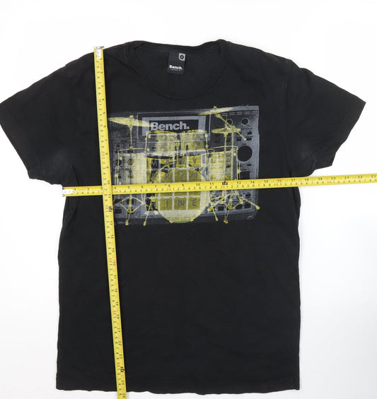 Bench Men’s Black Graphic Band Music T-Shirt Size M Short Sleeve