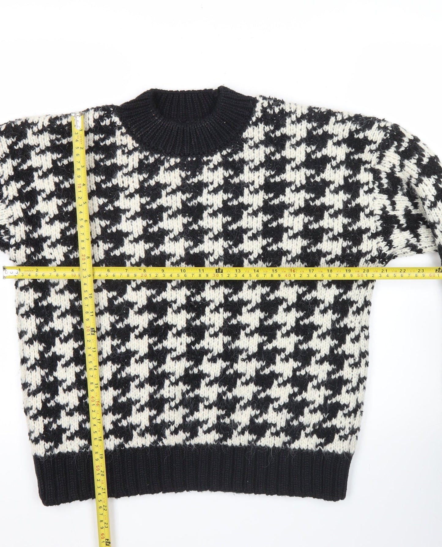 ZARA Women’s Black White Houndstooth Knit Jumper M Crew Neck Pullover