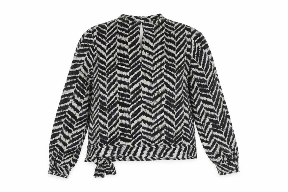 b.young Women’s Black & White Blouse Size 6 Geometric Long Sleeve