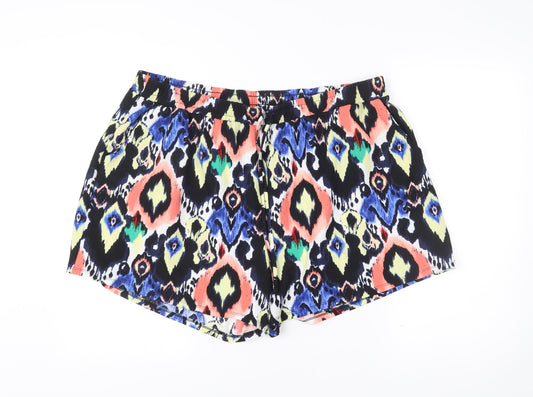 Papaya Women’s Multicoloured Geometric Shorts Size 20