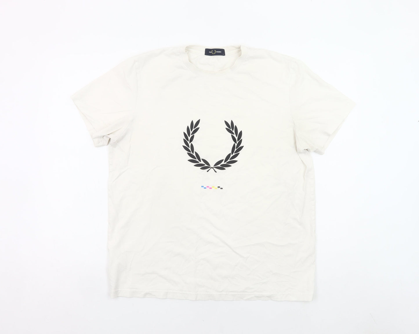 Fred Perry Men's White Graphic Logo T-Shirt Size L Short Sleeve