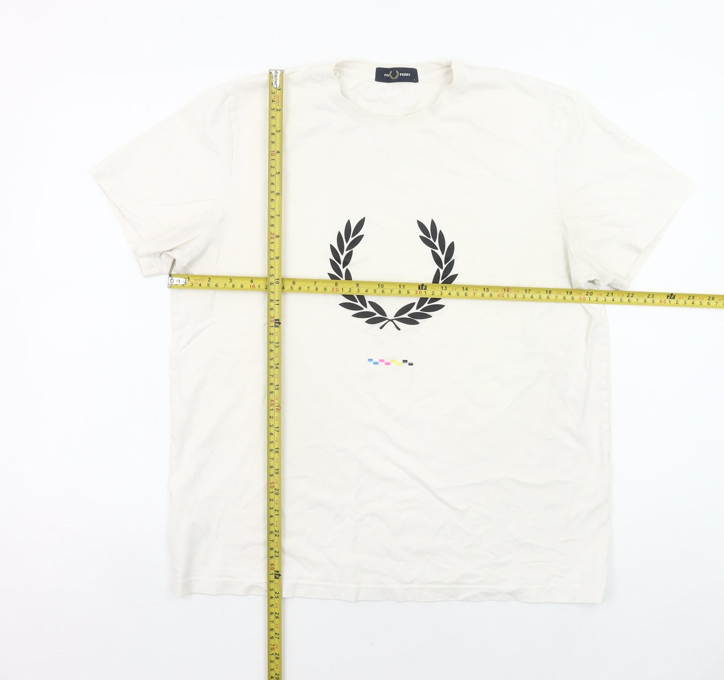 Fred Perry Men's White Graphic Logo T-Shirt Size L Short Sleeve