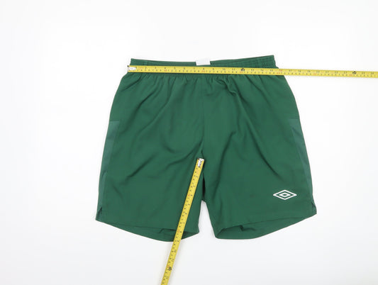 Umbro Men’s Green Swim Shorts L Elastic Waist Mesh Lined Quick Dry