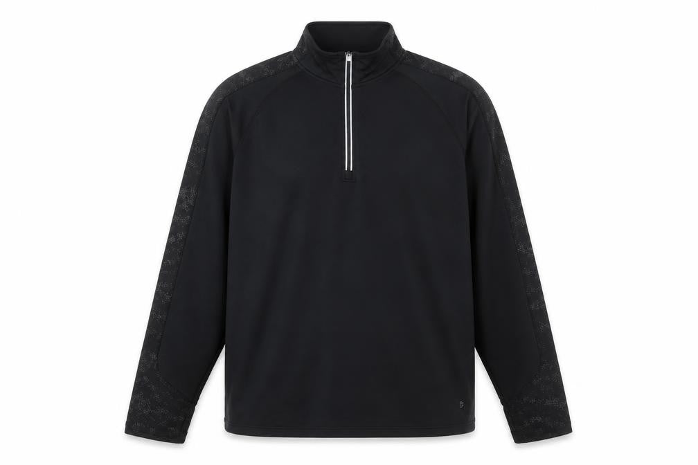 Front view of St. Bernard Dunnes Stores Men’s Black XL 1/2 Zip Pullover Sweatshirt