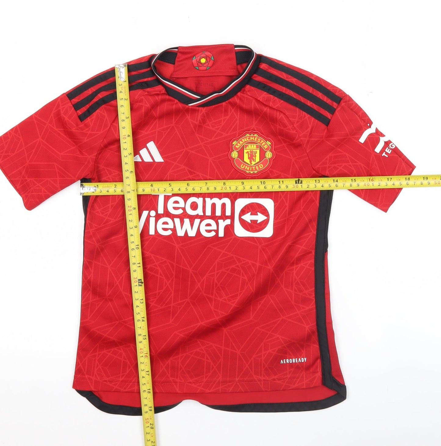Adidas Boys Red Manchester United Martinez #6 Football Jersey 9-10 Years