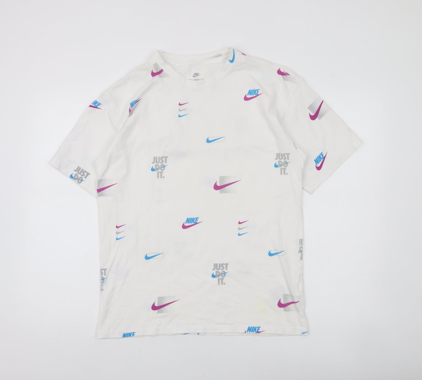 Nike Men's White Loose Fit Graphic Print T-Shirt Small