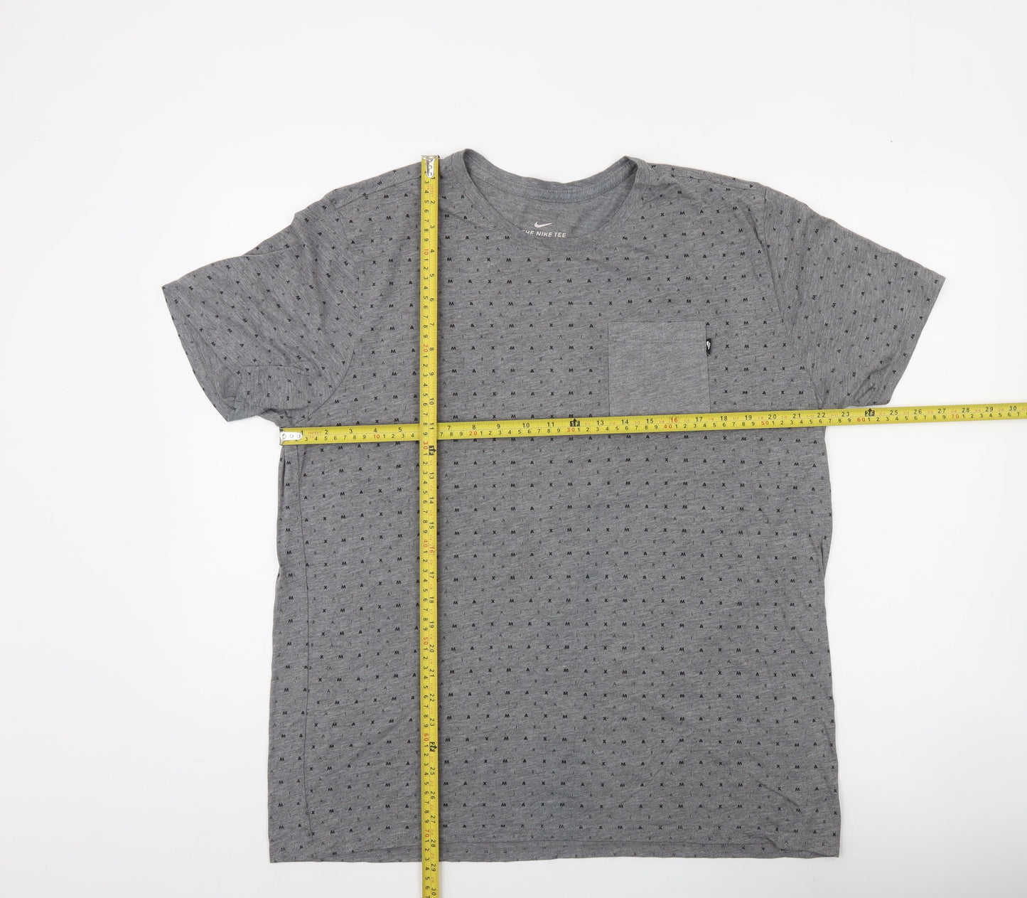 Nike Men's Grey XL Athletic Fit Pocket Crew Neck T-Shirt